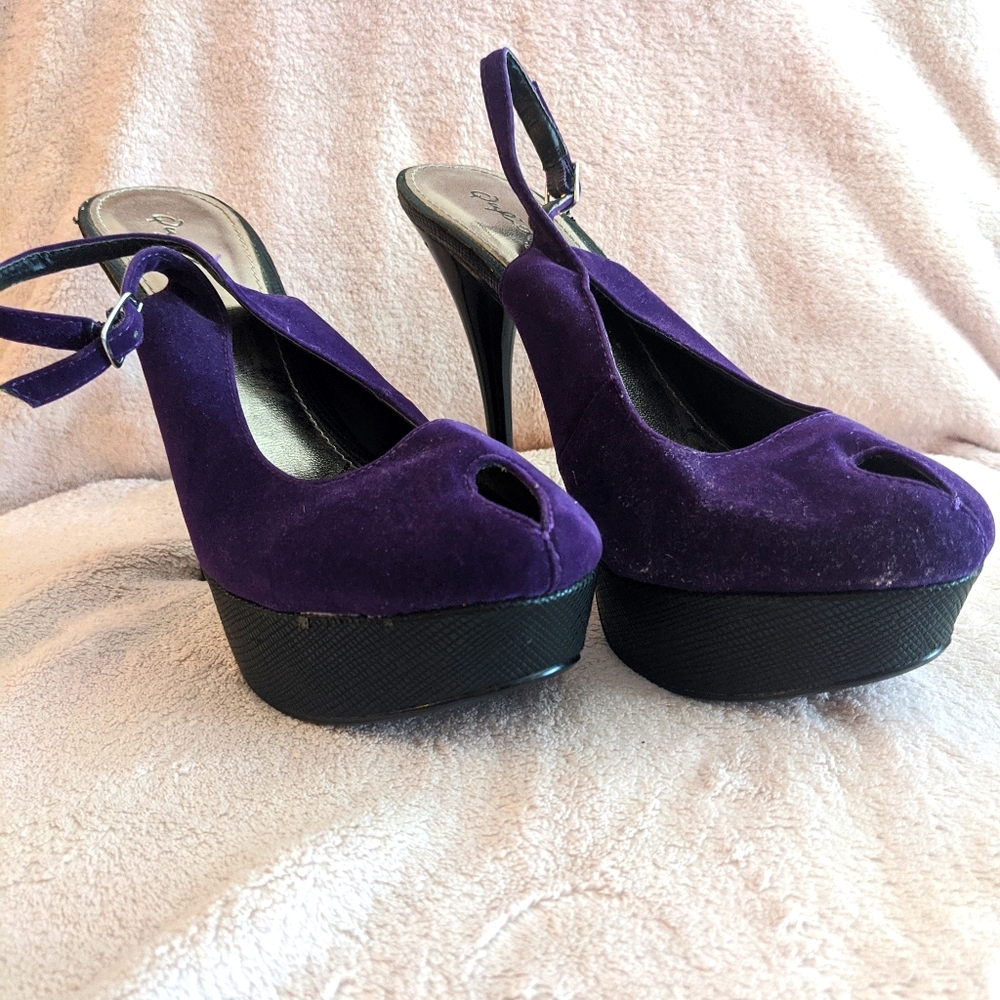 NEW Cupid purple suede stilletos, size 8